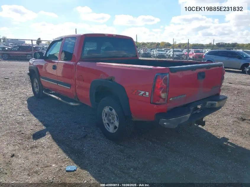 1GCEK19B85E231832 2005 Chevrolet Silverado 1500 Z71