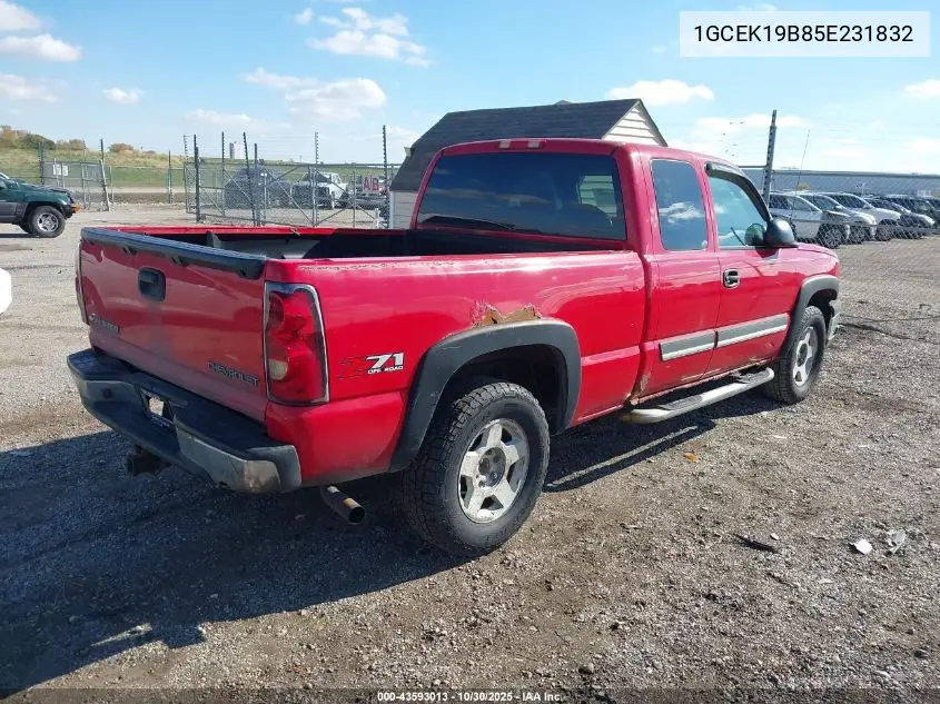 1GCEK19B85E231832 2005 Chevrolet Silverado 1500 Z71