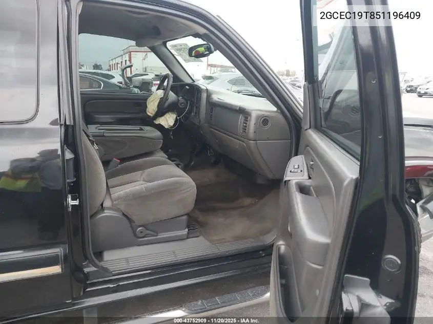 2GCEC19T851196409 2005 Chevrolet Silverado 1500 Ls