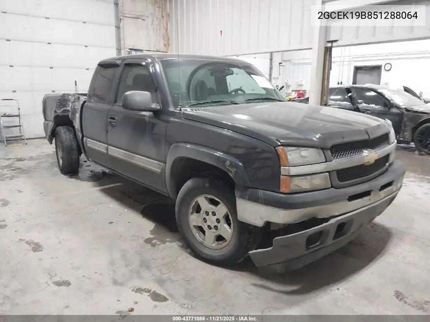 2GCEK19B851288064 2005 Chevrolet Silverado 1500 Z71