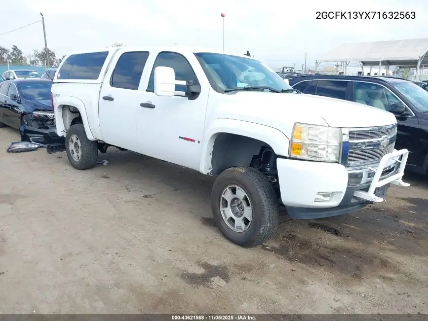 2GCFK13YX71632563 2007 Chevrolet Silverado 1500 Lt1