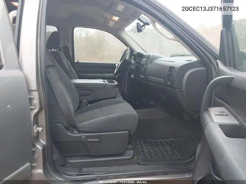 2GCEC13J371657123 2007 Chevrolet Silverado 1500 Lt1