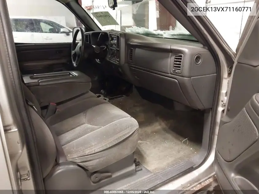 2GCEK13VX71160771 2007 Chevrolet Silverado 1500 Classic Ls