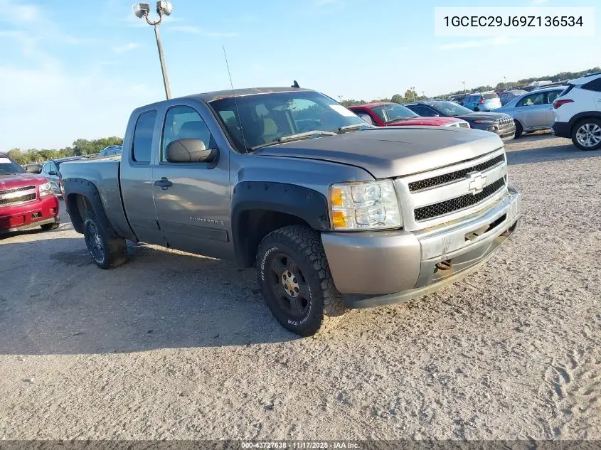 1GCEC29J69Z136534 2009 Chevrolet Silverado 1500 Lt