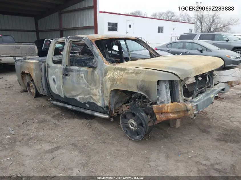 1GCEK29069Z283883 2009 Chevrolet Silverado 1500 Lt