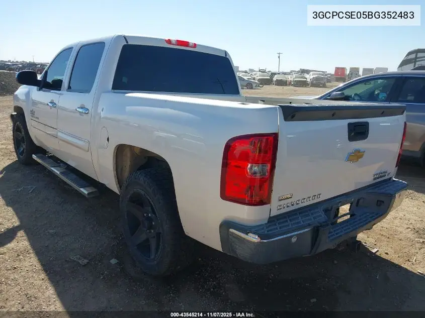 3GCPCSE05BG352483 2011 Chevrolet Silverado 1500 Lt