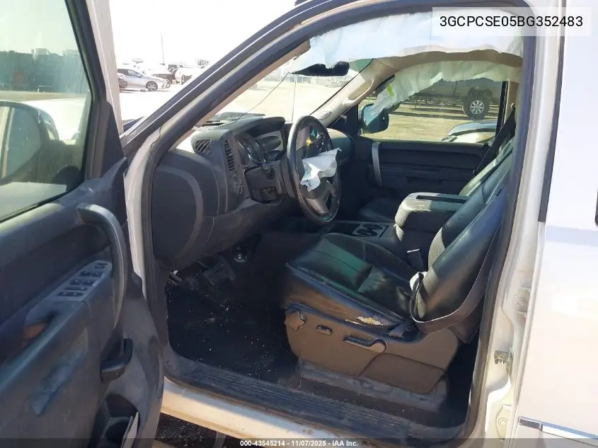 3GCPCSE05BG352483 2011 Chevrolet Silverado 1500 Lt