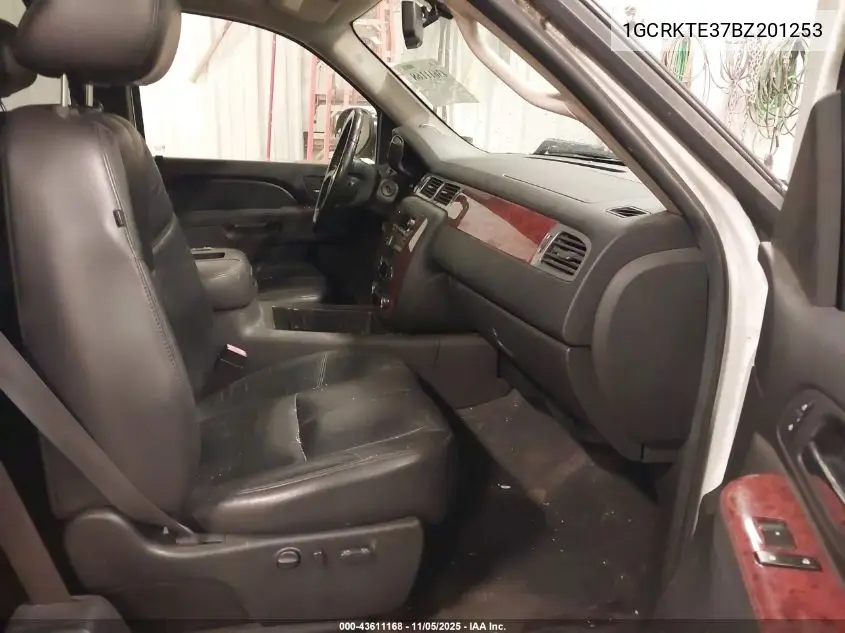 1GCRKTE37BZ201253 2011 Chevrolet Silverado 1500 Ltz