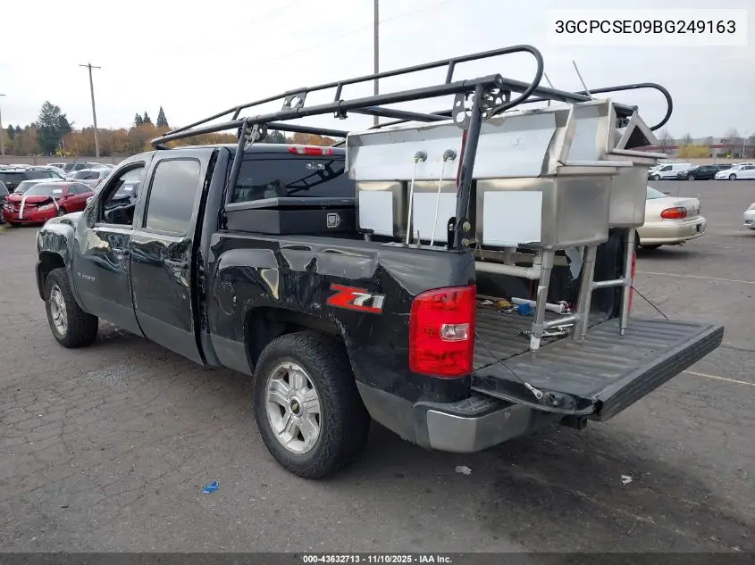 3GCPCSE09BG249163 2011 Chevrolet Silverado 1500 Lt