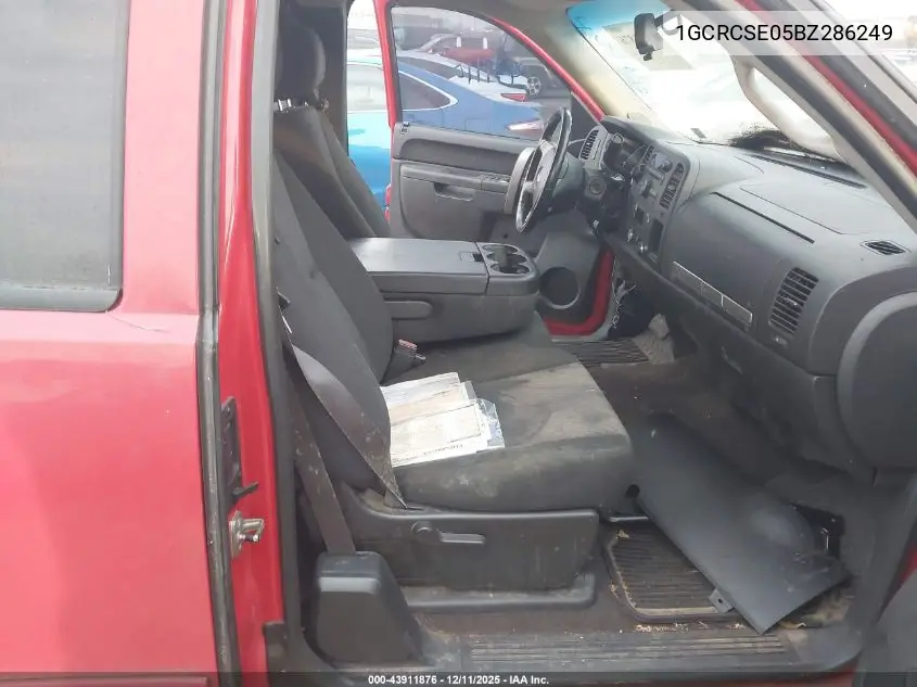 1GCRCSE05BZ286249 2011 Chevrolet Silverado 1500 Lt