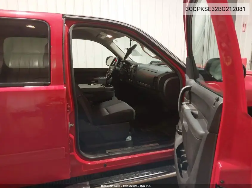 3GCPKSE32BG212081 2011 Chevrolet Silverado 1500 Lt