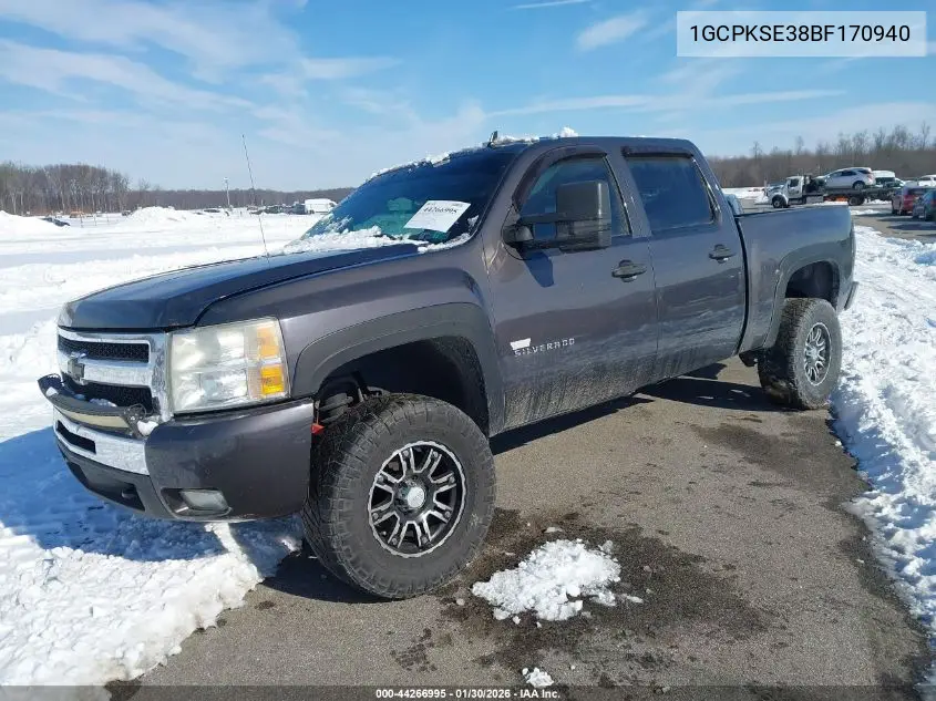 1GCPKSE38BF170940 2011 Chevrolet Silverado 1500 Lt