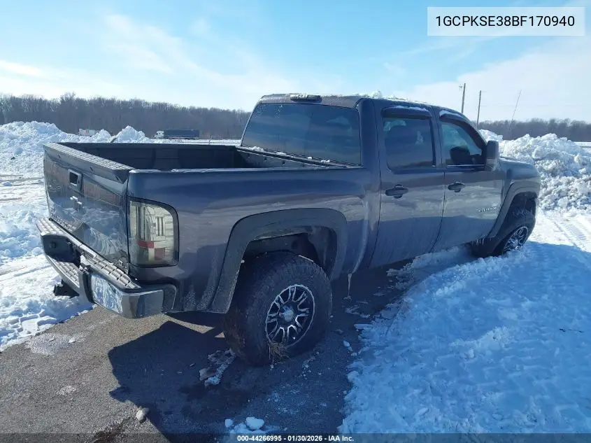 1GCPKSE38BF170940 2011 Chevrolet Silverado 1500 Lt