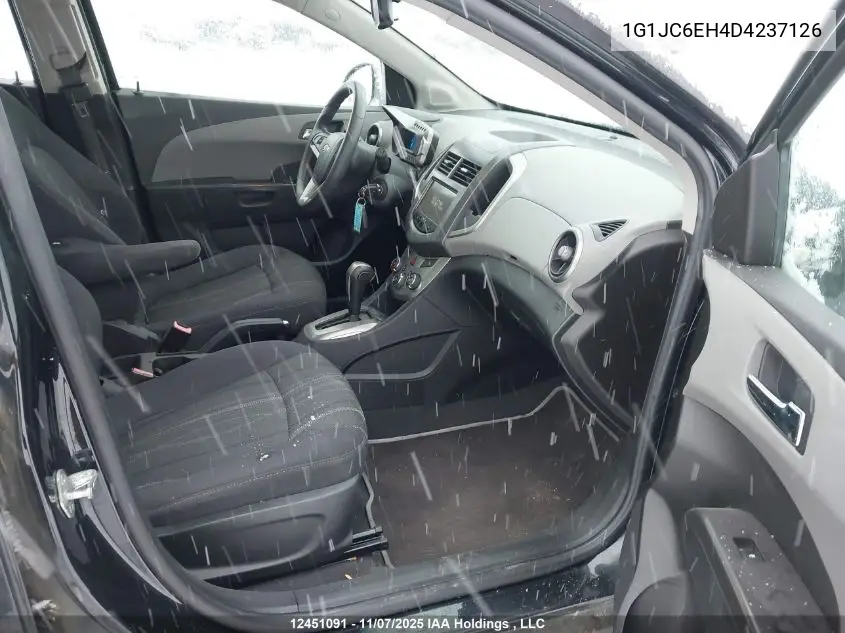 1G1JC6EH4D4237126 2013 Chevrolet Sonic Lt
