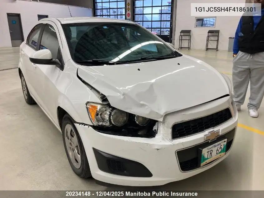 1G1JC5SH4F4186101 2015 Chevrolet Sonic Lt