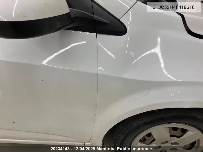 1G1JC5SH4F4186101 2015 Chevrolet Sonic Lt