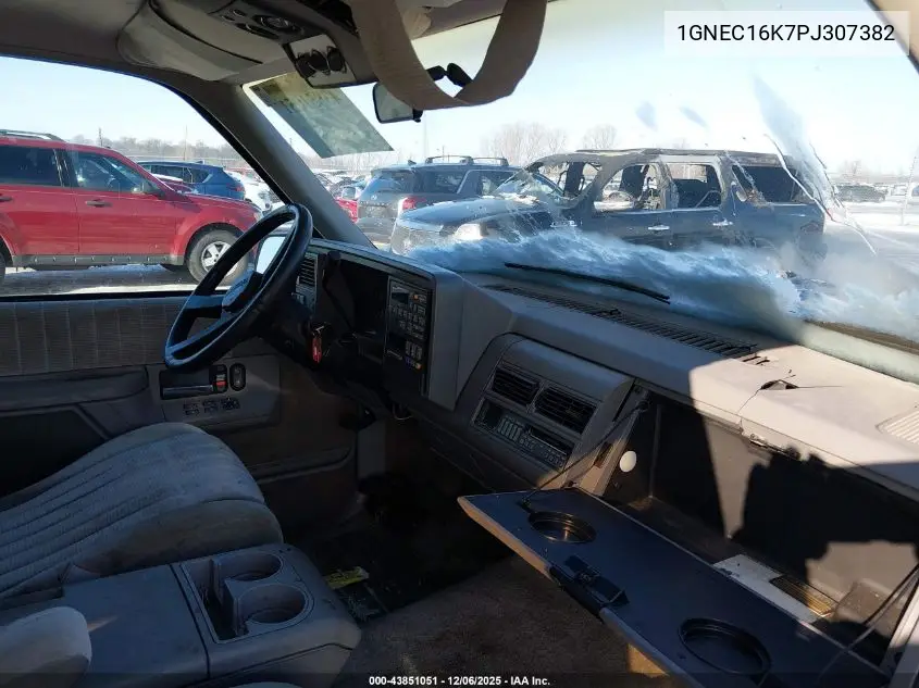 1GNEC16K7PJ307382 1993 Chevrolet Suburban C1500