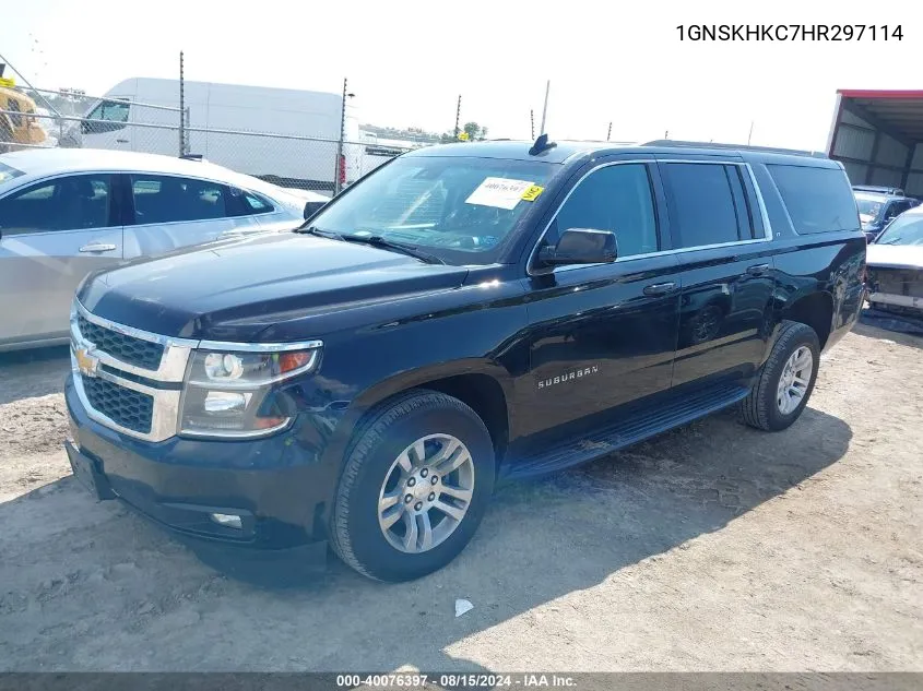 1GNSKHKC7HR297114 2017 Chevrolet Suburban Lt