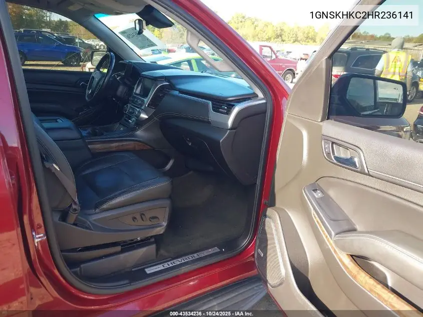 1GNSKHKC2HR236141 2017 Chevrolet Suburban Lt