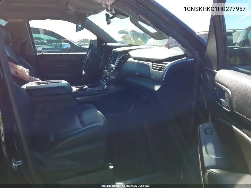 1GNSKHKC1HR277957 2017 Chevrolet Suburban Lt