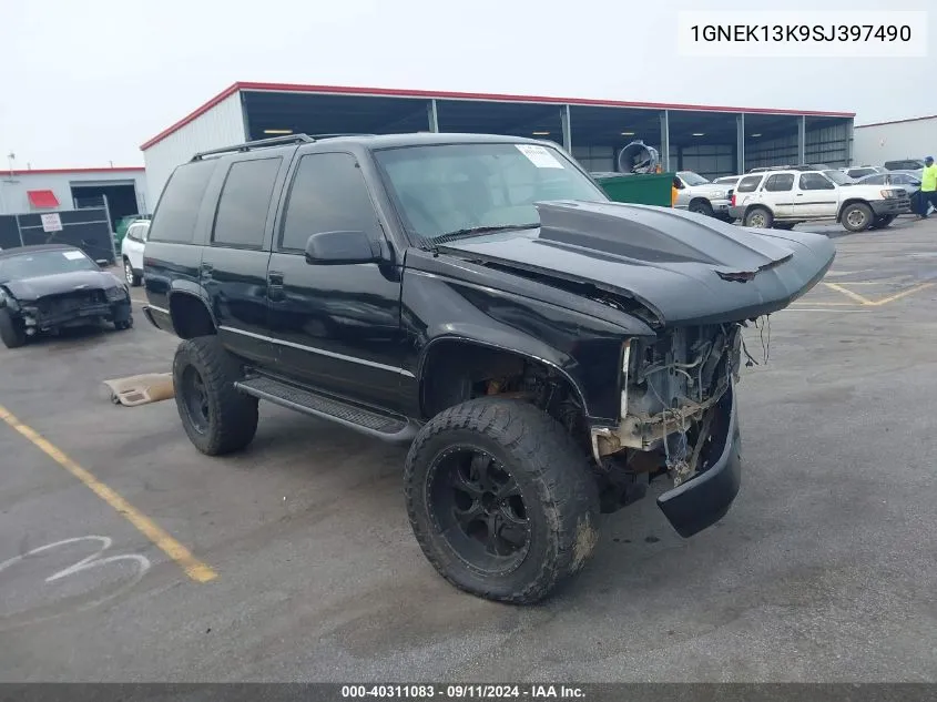 1995 Chevrolet Tahoe K1500 VIN: 1GNEK13K9SJ397490 Lot: 40311083