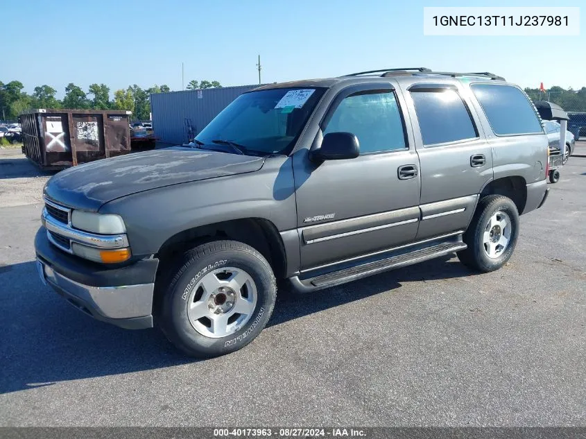 1GNEC13T11J237981 2001 Chevrolet Tahoe Ls