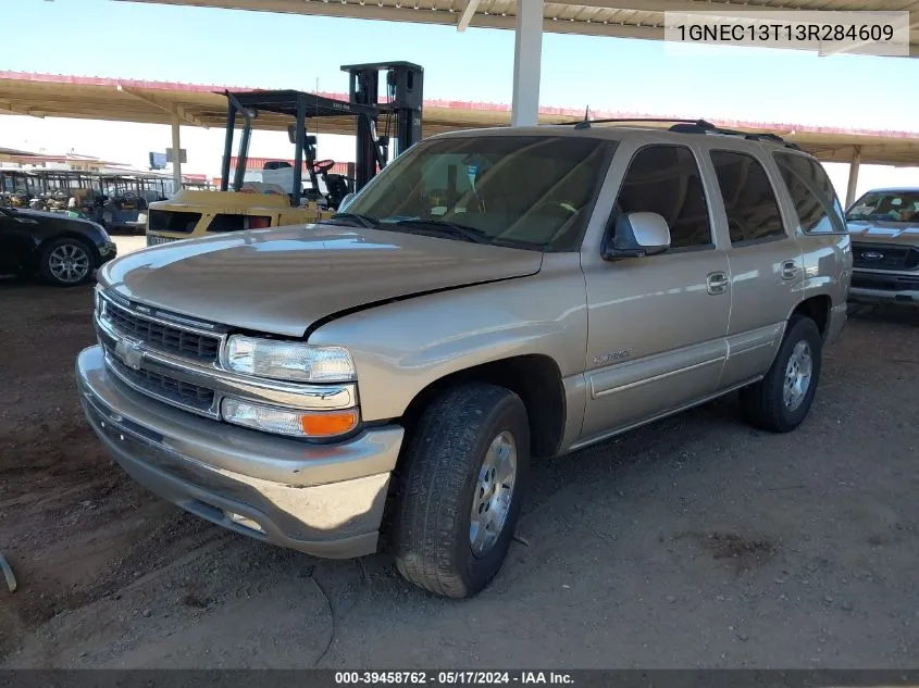 2003 Chevrolet Tahoe Lt VIN: 1GNEC13T13R284609 Lot: 40340171