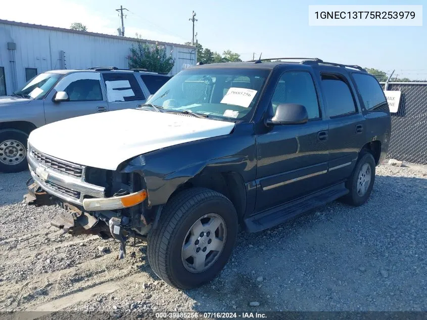 1GNEC13T75R253979 2005 Chevrolet Tahoe Lt