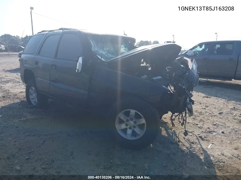 2005 Chevrolet Tahoe Ls VIN: 1GNEK13T85J163208 Lot: 40130206