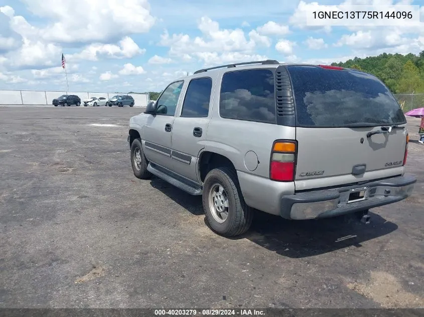 2005 Chevrolet Tahoe Ls VIN: 1GNEC13T75R144096 Lot: 40203279