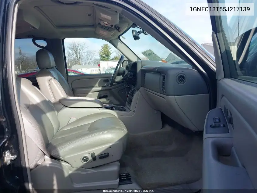 1GNEC13T55J217139 2005 Chevrolet Tahoe Lt