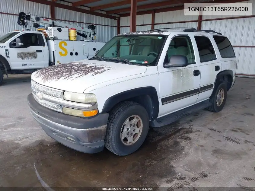 1GNEC13T65R226000 2005 Chevrolet Tahoe Ls