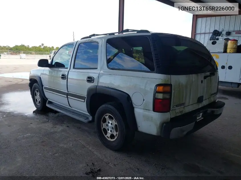 1GNEC13T65R226000 2005 Chevrolet Tahoe Ls