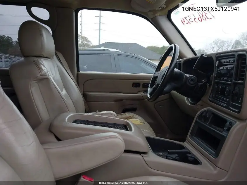 1GNEC13TX5J120941 2005 Chevrolet Tahoe Lt
