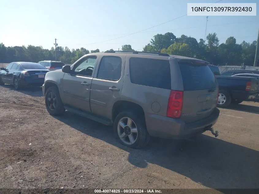 2007 Chevrolet Tahoe Lt VIN: 1GNFC13097R392430 Lot: 40074825