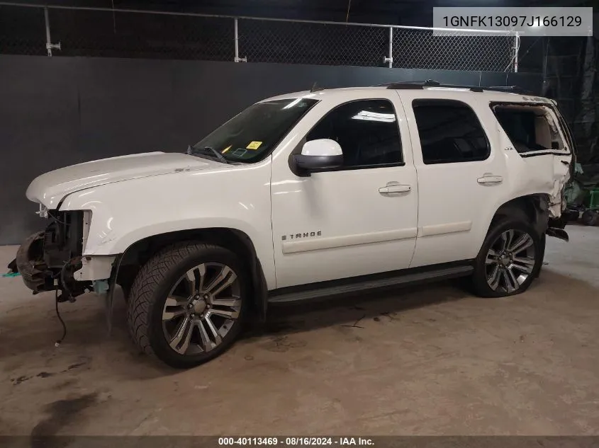 2007 Chevrolet Tahoe Ltz VIN: 1GNFK13097J166129 Lot: 40113469