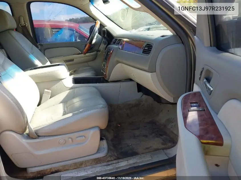 1GNFC13J97R231925 2007 Chevrolet Tahoe Ltz