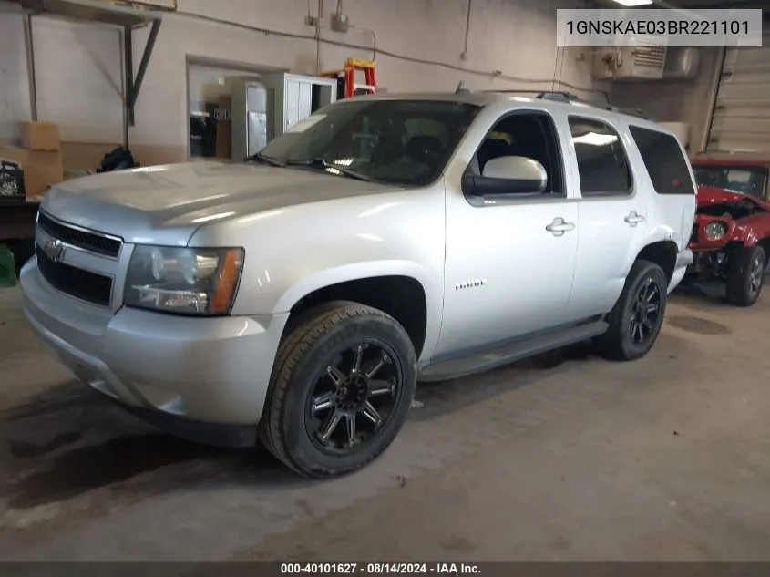 2011 Chevrolet Tahoe K1500 Ls VIN: 1GNSKAE03BR221101 Lot: 40101627