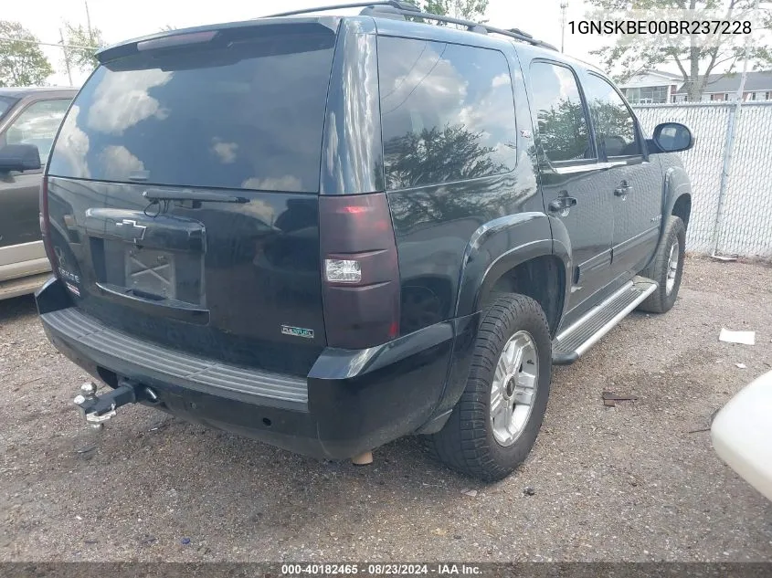 1GNSKBE00BR237228 2011 Chevrolet Tahoe Lt