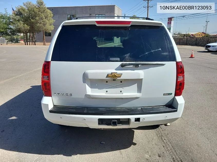 1GNSKAE00BR123093 2011 Chevrolet Tahoe Ls