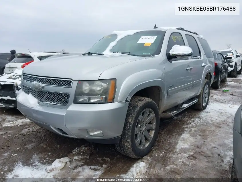 1GNSKBE05BR176488 2011 Chevrolet Tahoe Lt