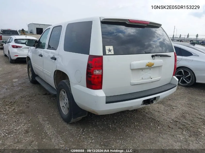 2013 Chevrolet Tahoe VIN: 1GNSK2E05DR153229 Lot: 12098858