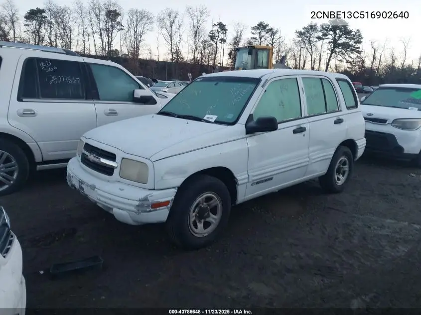 2CNBE13C516902640 2001 Chevrolet Tracker Hard Top Base