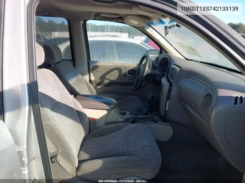 1GNDT13S742133139 2004 Chevrolet Trailblazer Ls
