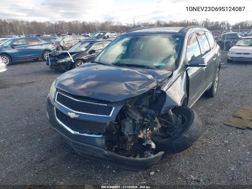1GNEV23D69S124087 2009 Chevrolet Traverse Lt