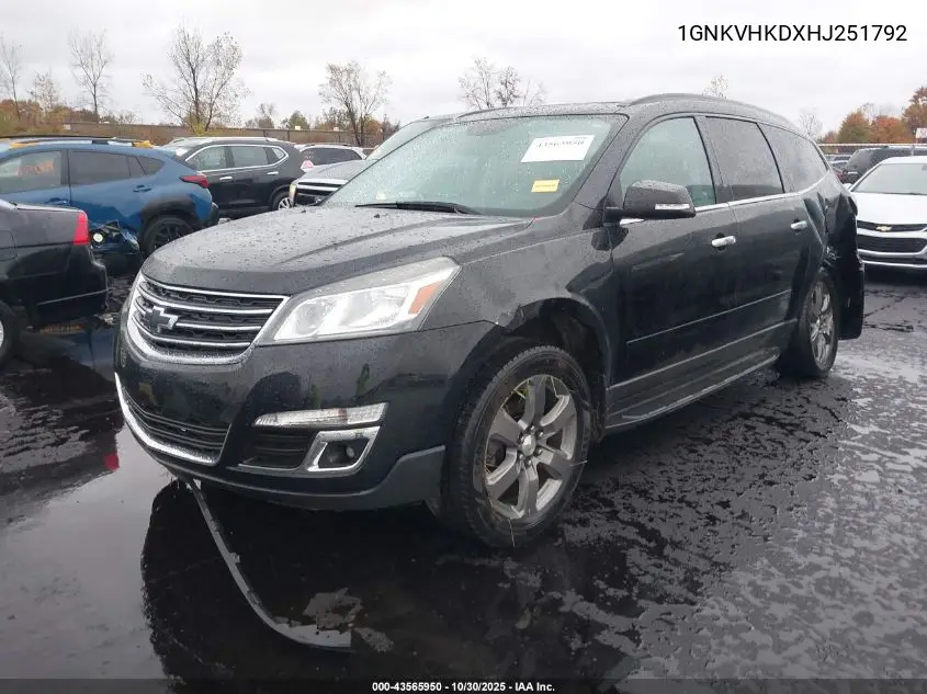 1GNKVHKDXHJ251792 2017 Chevrolet Traverse 2Lt