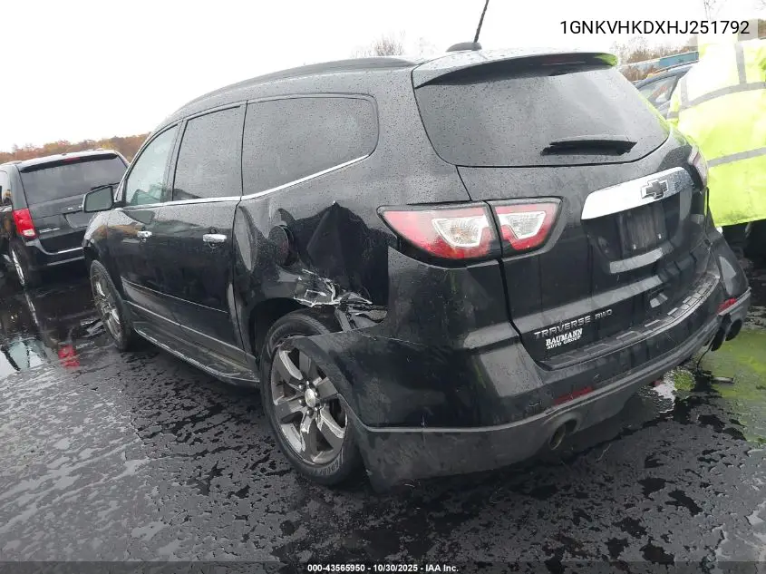 1GNKVHKDXHJ251792 2017 Chevrolet Traverse 2Lt