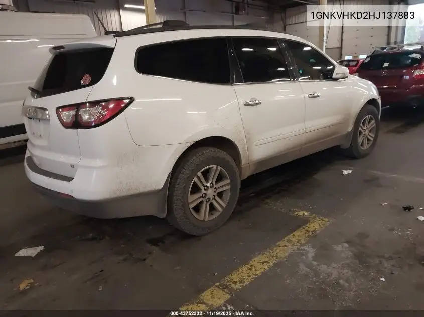 1GNKVHKD2HJ137883 2017 Chevrolet Traverse 2Lt