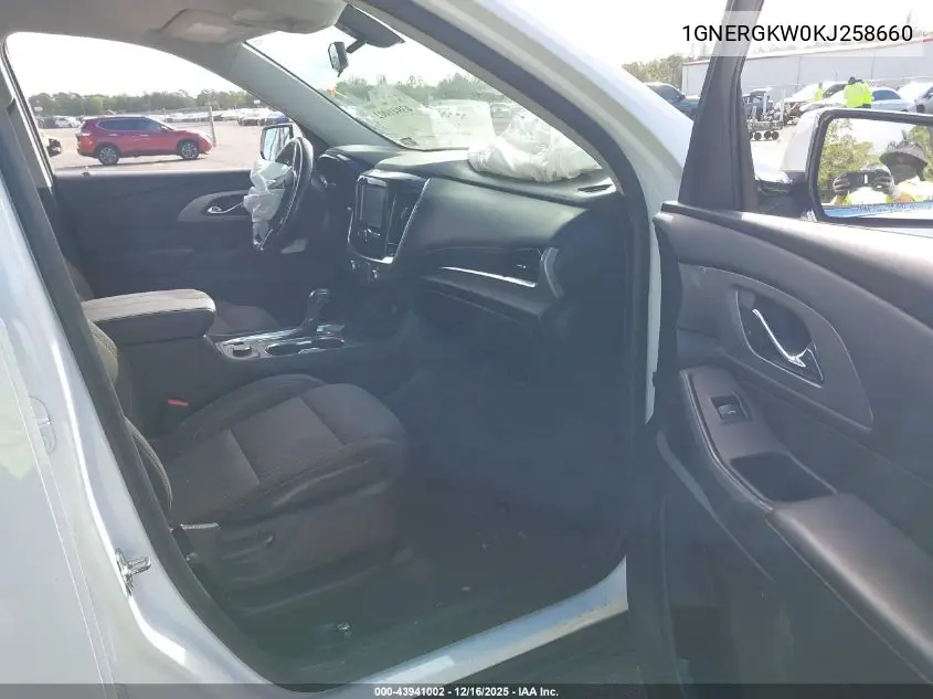 1GNERGKW0KJ258660 2019 Chevrolet Traverse 1Lt
