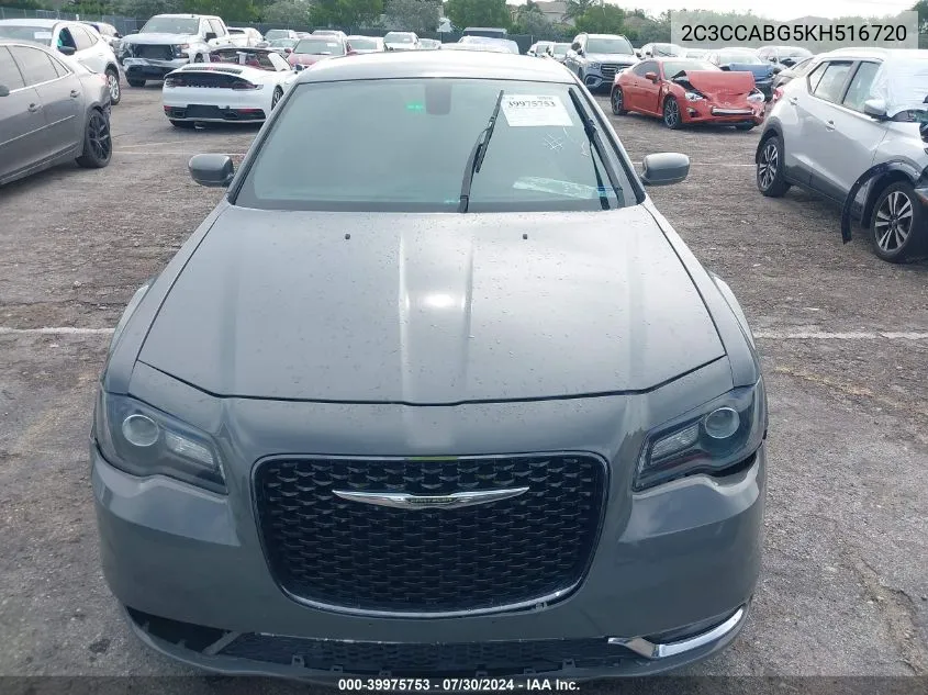 2C3CCABG5KH516720 2019 Chrysler 300